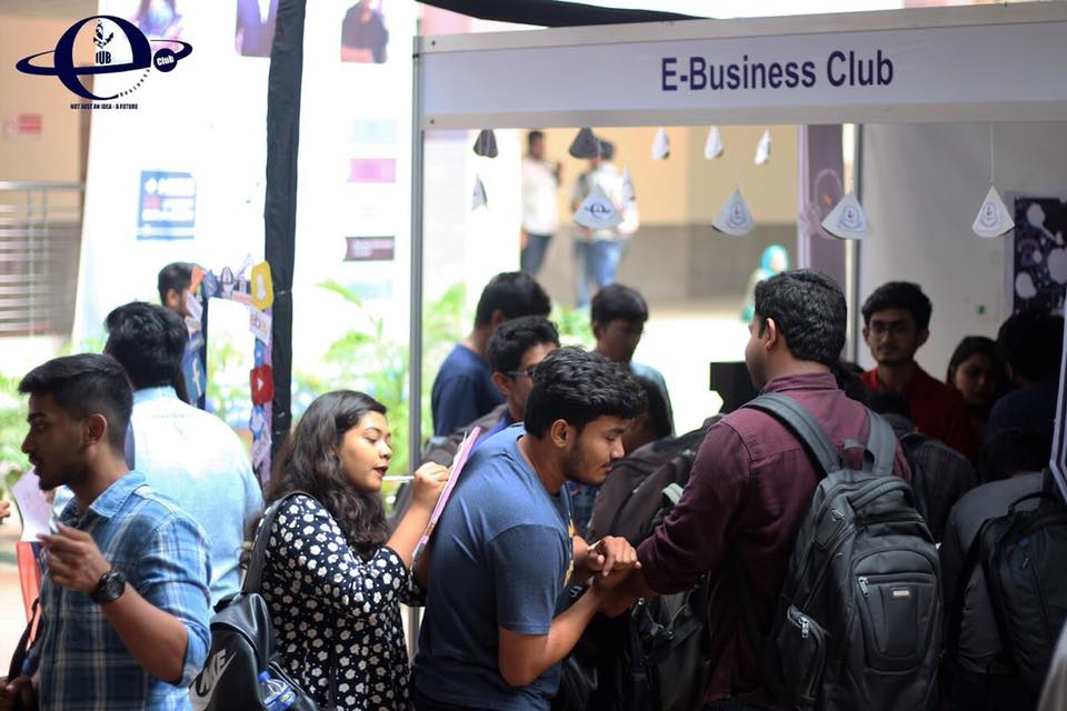 Team Helixis of IUB-E-Business Club presented their idea in Branding Competiiton 2018 (BranDrill) arranged by the Voice of Business, University of Dhaka.