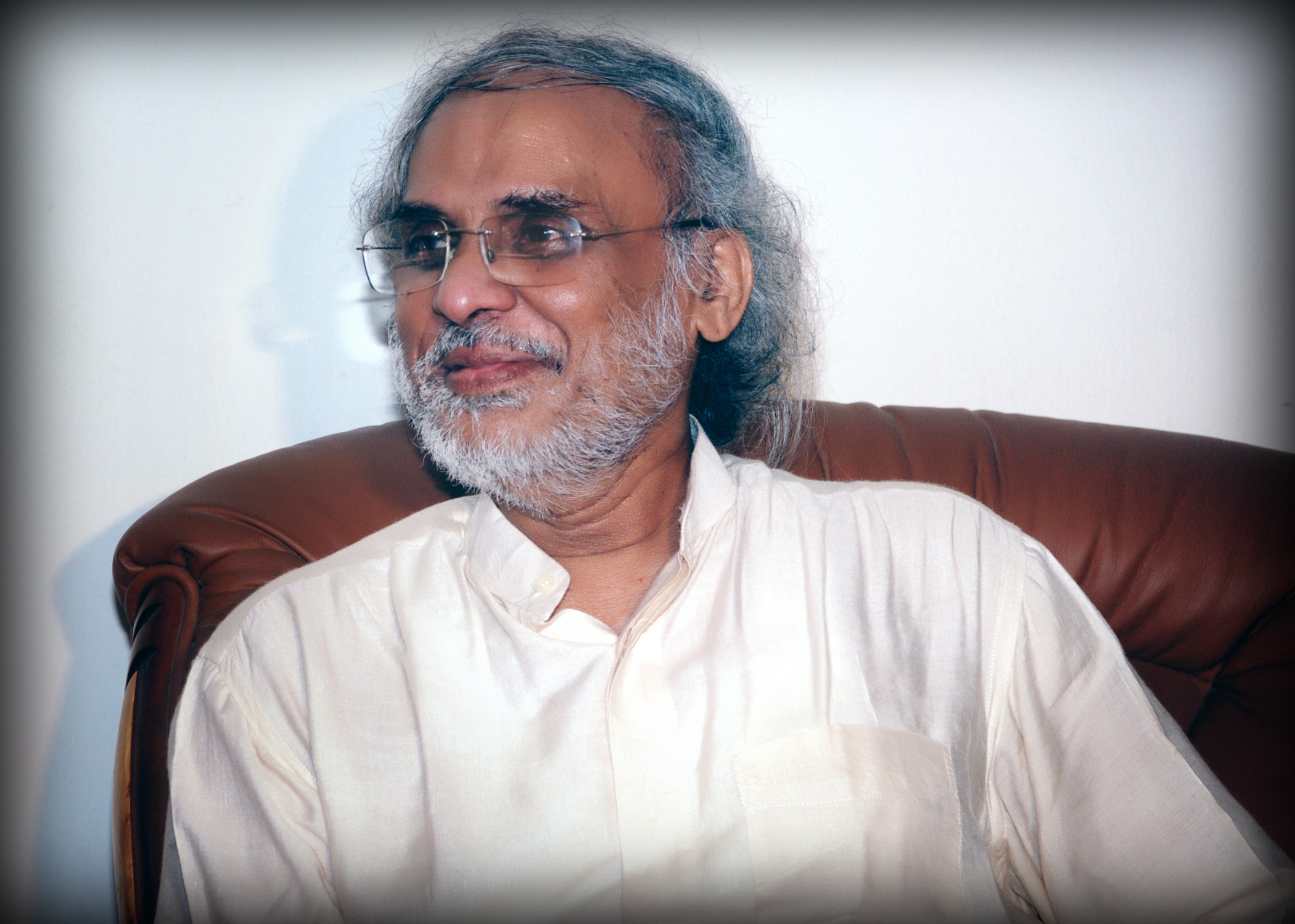 Dr.Shoaib-Ahmed